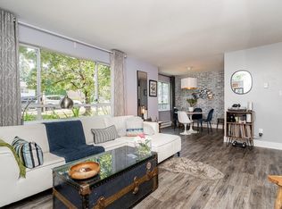 15991 Thrift Ave #104, White Rock, BC V4B2M9