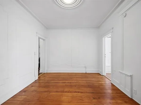 122a Baldwin Avenue image 13 of 29