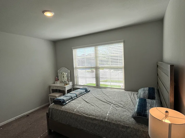 8709 Heliotrope Ln — Photo 37