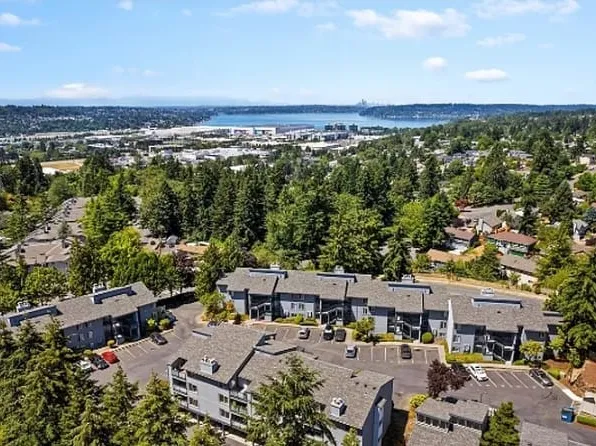 2619 NE 4th St APT 131, Renton, WA 98056