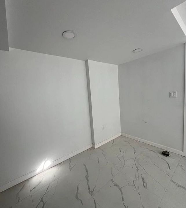 2nd image of 12 Nugent Ave #4