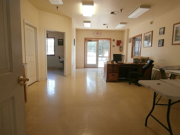 4th image of 3409 E 33rd Pl