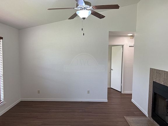 5th image of 2606 Lago Trl