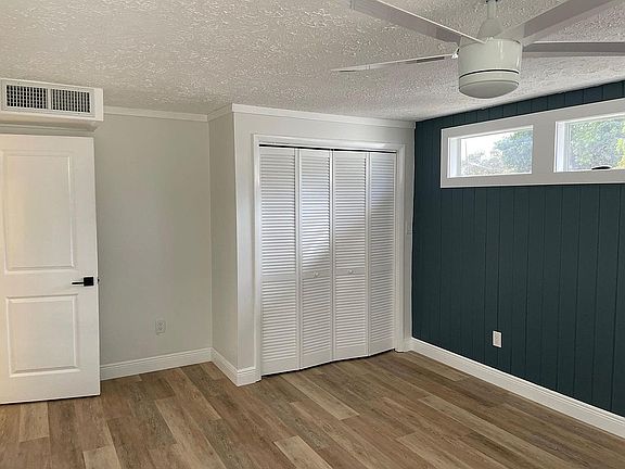 4th image of 2311 NE Park St
