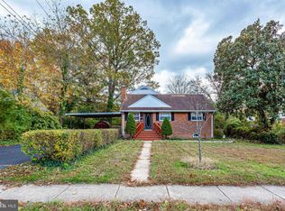 7117 Wayne Dr, Annandale, VA 22003