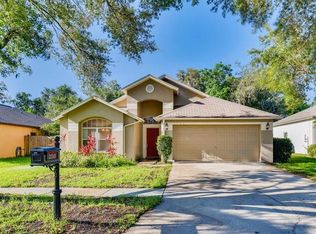 2733 Brookville Dr, Valrico, FL 33596