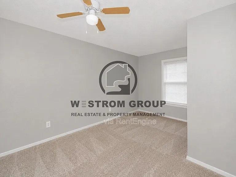 136 Arthur Dr — Photo 25