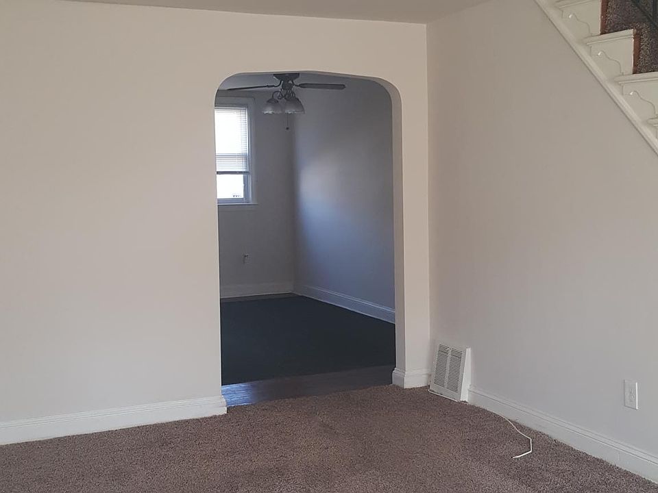 2nd image of 1081 Brookwood Ln
