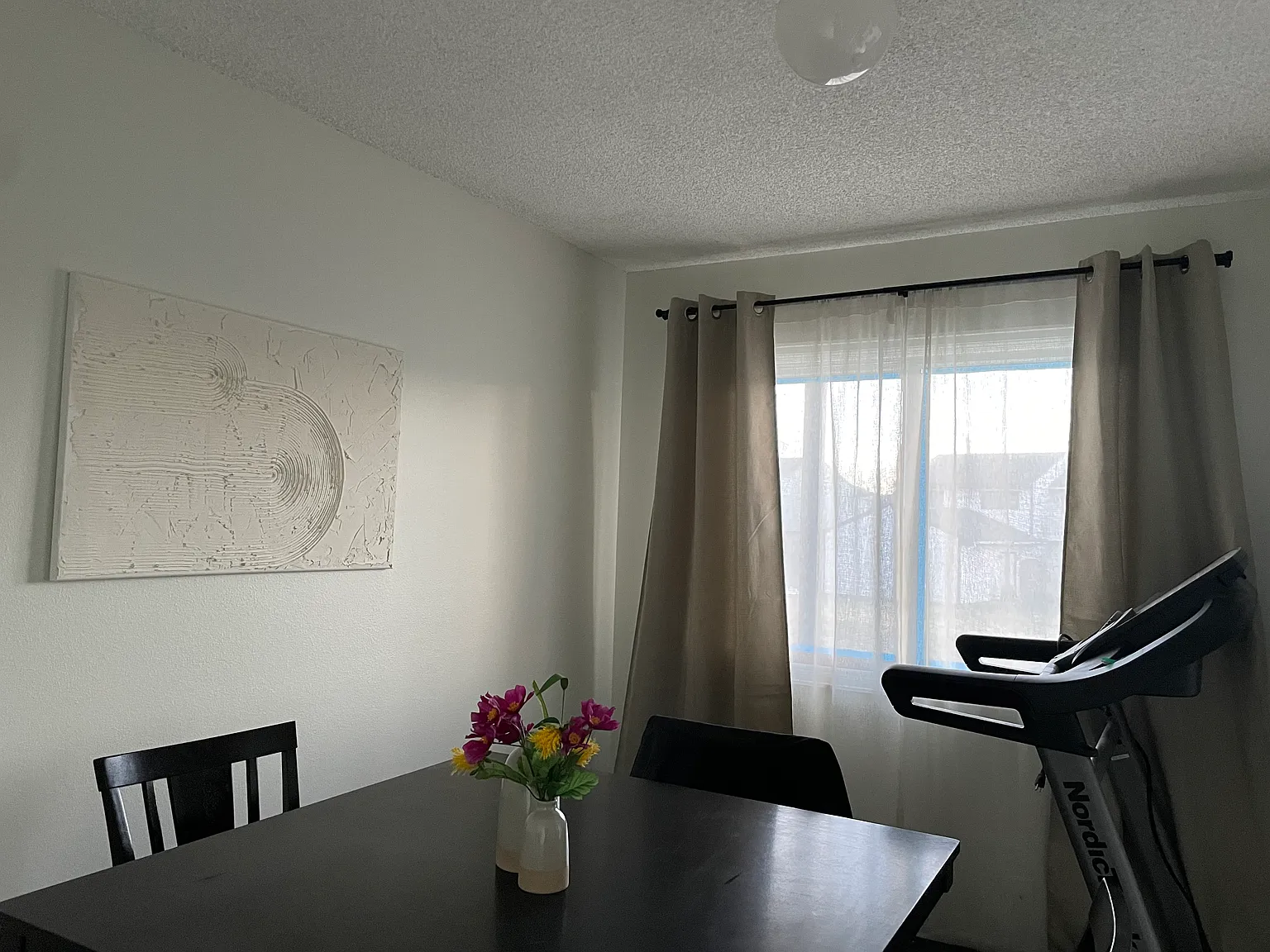2 bed, 1190 sqft, $2,600 — Photo 4