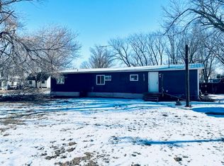 302 Delia St, HANCOCK, IA 51536