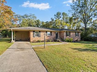 104 Sylvan Rd, Greenwood, SC 29649