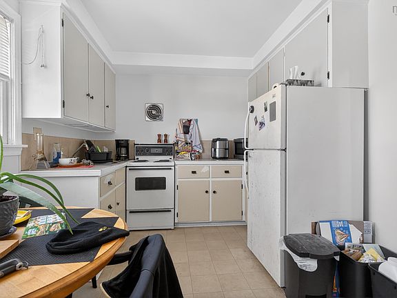 4th image of 41 Park St