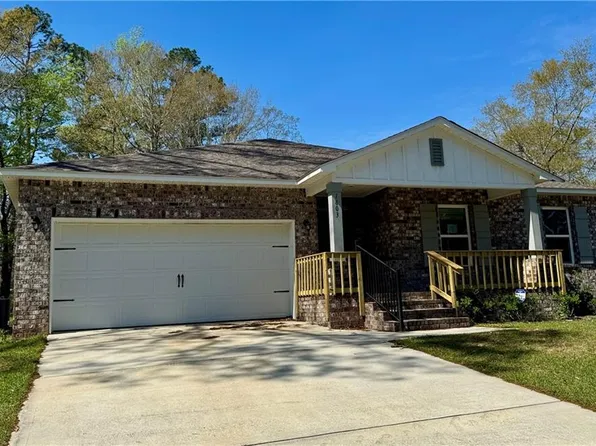 1803 Mary Jane Dr, Bay Minette, AL 36507