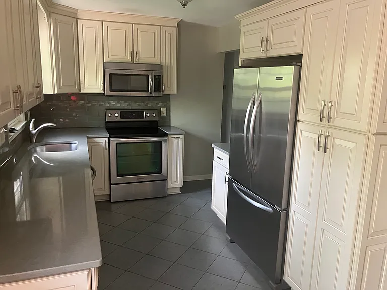 7889 Symphony Ln — Photo 20