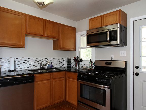 5th image of 2640 S Julian St