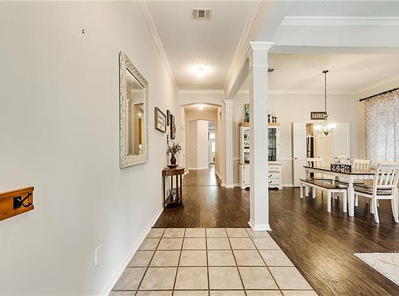 4th image of 4725 Belladonna Dr