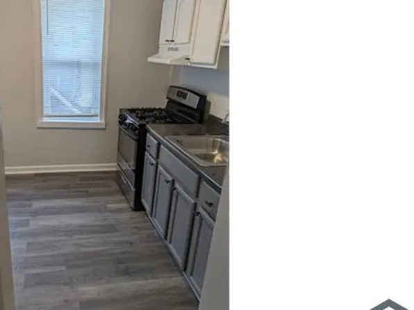 1538 S Dover St, Philadelphia, PA 19146