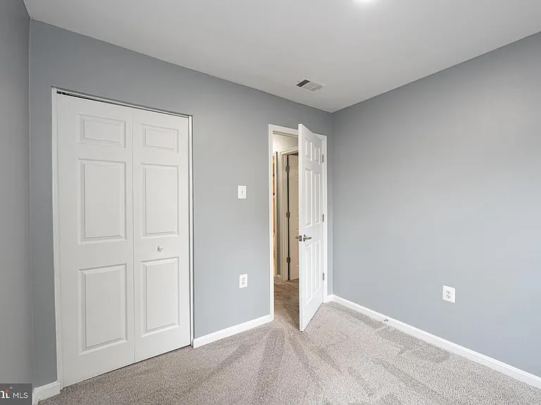 14263 Heritage Crossing Ln — Photo 20