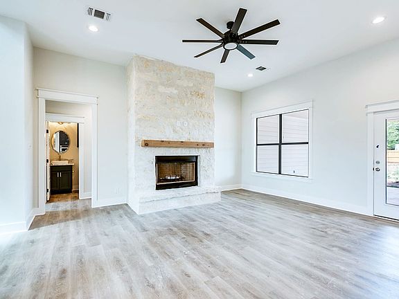 2nd image of 210 Calypso Ln