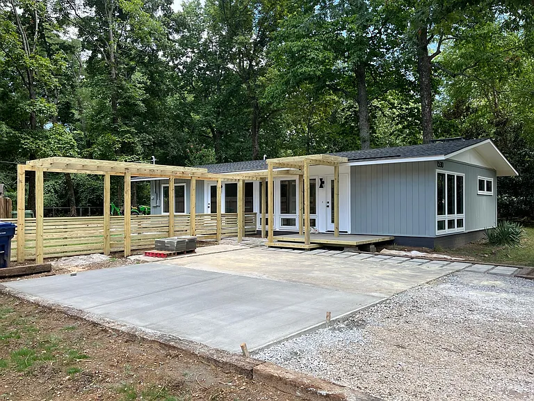 1530 Monte Sano Blvd SE — Photo 2