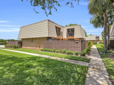 5130 51ST Way #5130, West Palm Beach, FL, 33409