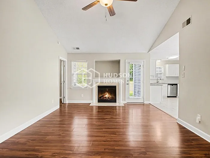 9314 Broken Pine Ln — Photo 4