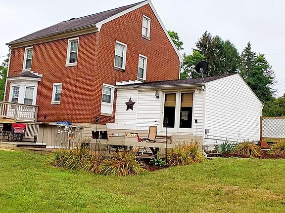 4th image of 341 S Lincoln Ave