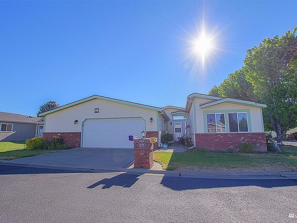 1st image of 1100 S Rosewood Dr Unit 211