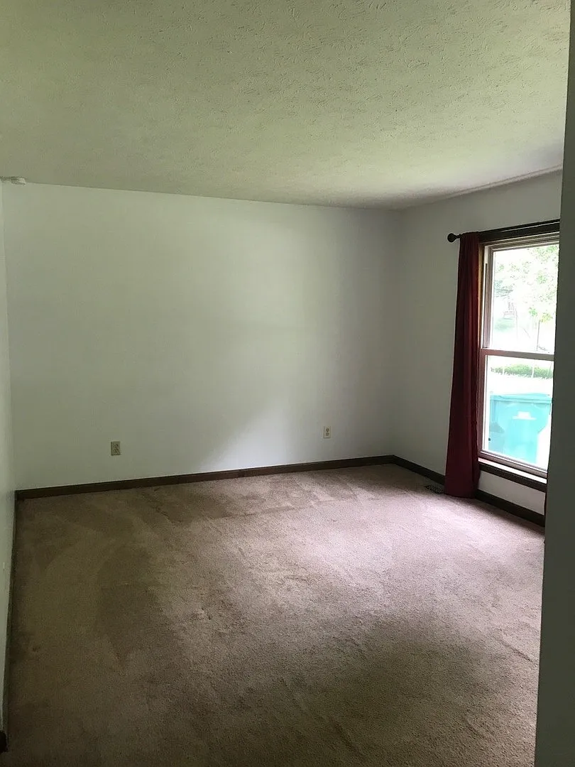 Three Bedroom Culloden Rancher — Photo 3