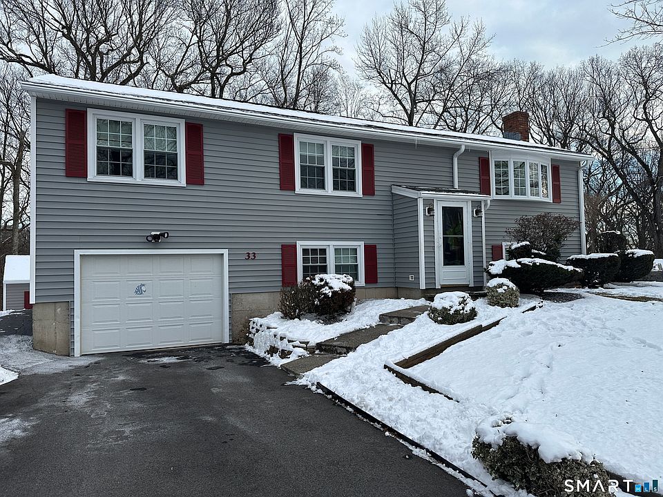 1st image of 33 Sky View Circle