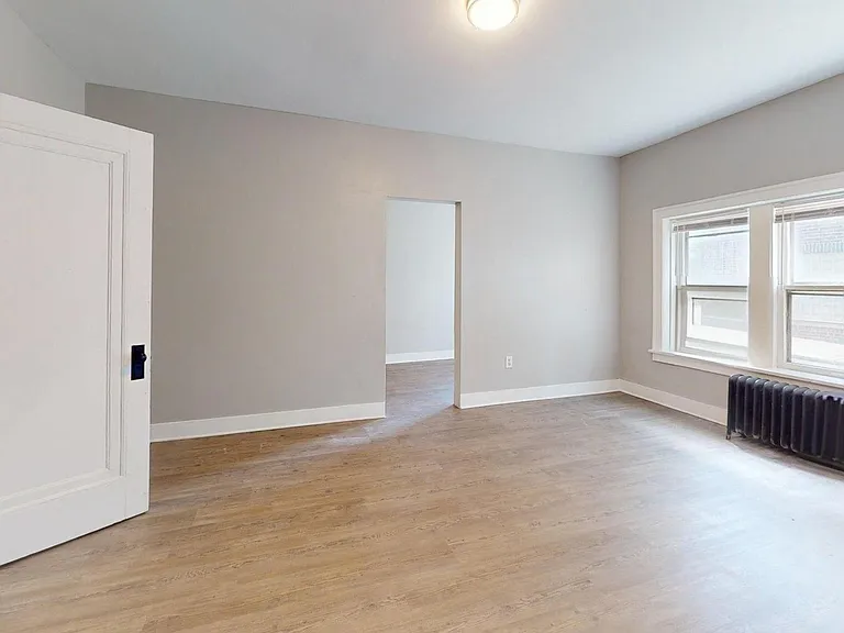 2684 Mayfield Rd — Photo 20