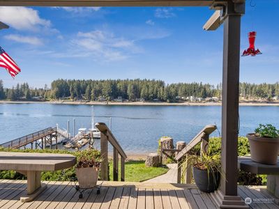 1360 E Treasure Island Drive, Allyn, WA, 98524