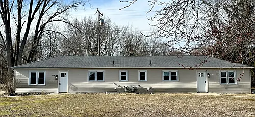 225 Rural St #1 Photo 1