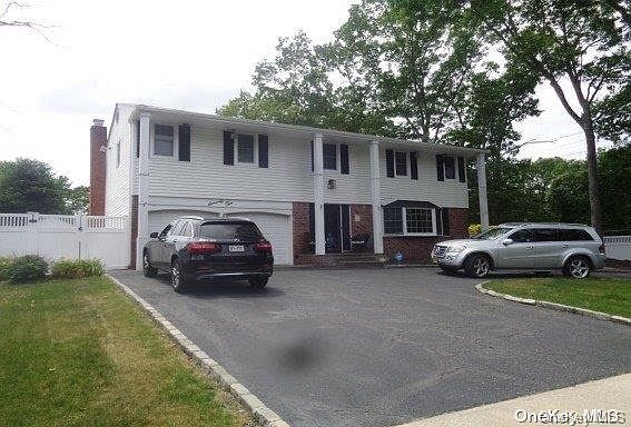 1st image of 72 Hurtin Boulevard