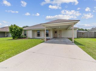 922 Lillian Michel Dr, Breaux Bridge, LA 70517