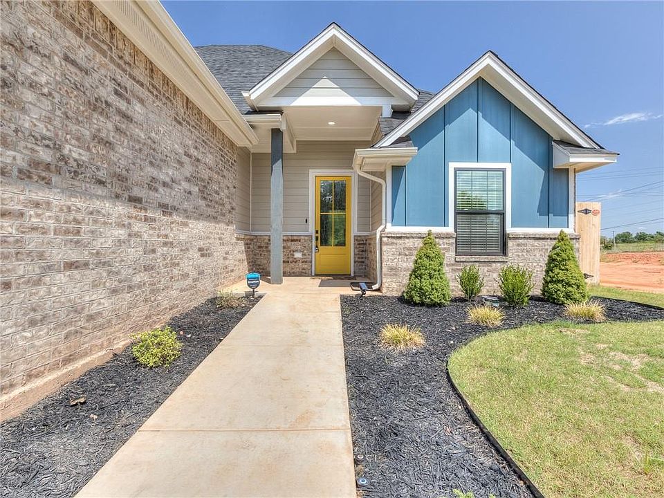 1st image of 4816 Bermuda Dr