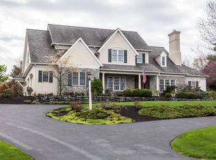 719 Woodcrest Ave, Lititz, PA 17543