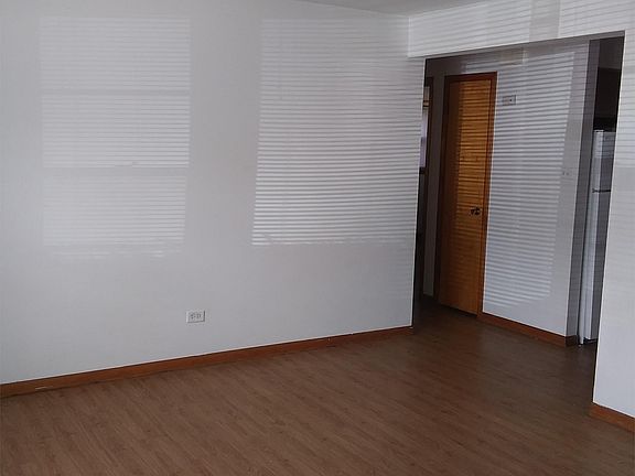 4th image of 516 Kungs Way APT 1A