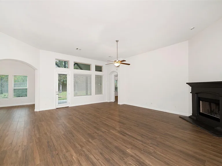 10243 S Goshawk Trl — Photo 10