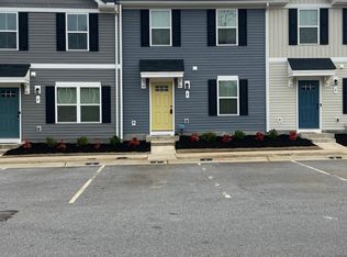 4 Tidworth Dr, Greer, SC 29651