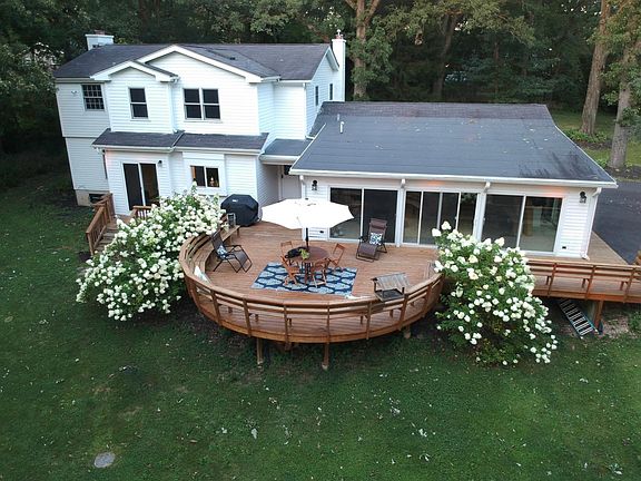 2nd image of 604 Sioux Dr