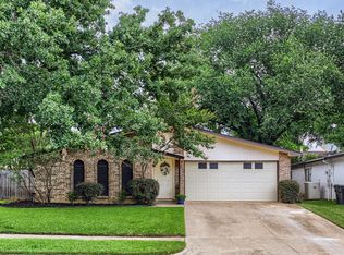 4117 Brookmoor Dr, Arlington, TX 76016