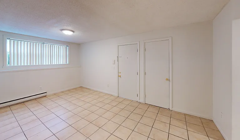 34 Pleasant St — Photo 4