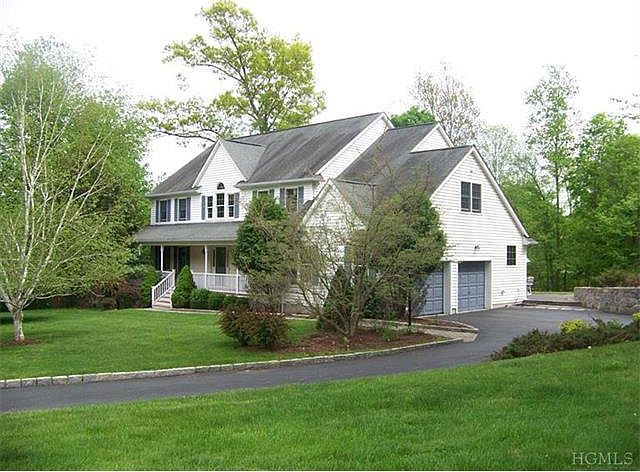 1st image of 3 Emerson Ct