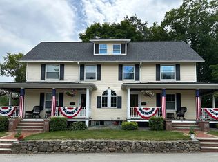 28 Lincoln St, Milford, NH 03055
