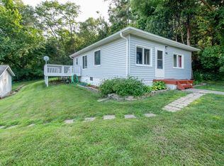 4190 65th St E, Inver Grove Heights, MN 55076