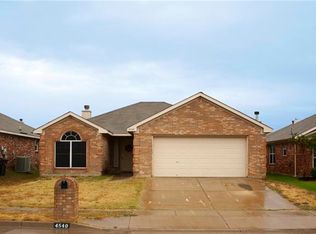 4540 Wheatland Dr, Fort Worth, TX 76179