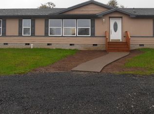 844 N 12th St, Philomath, OR 97370