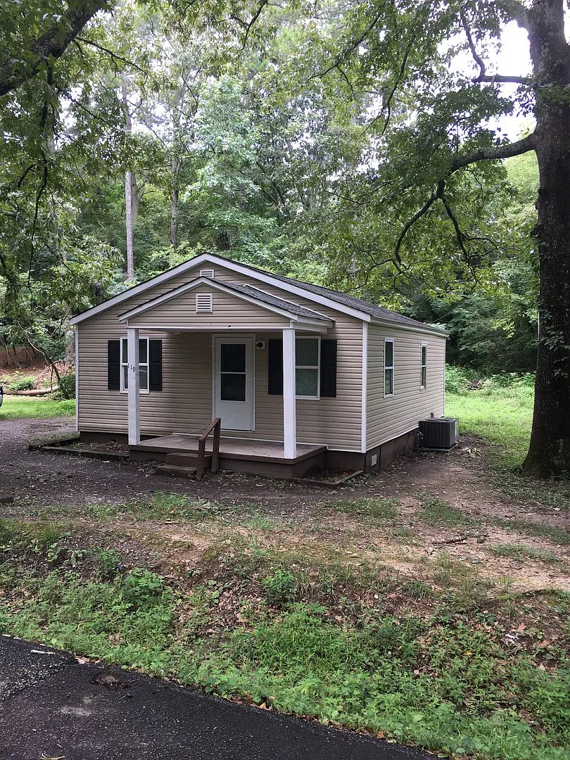 2/1 House in North Rome $895 — Photo 1