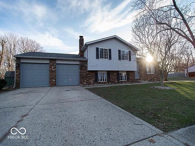 1st image of 5835 Pemberly Dr